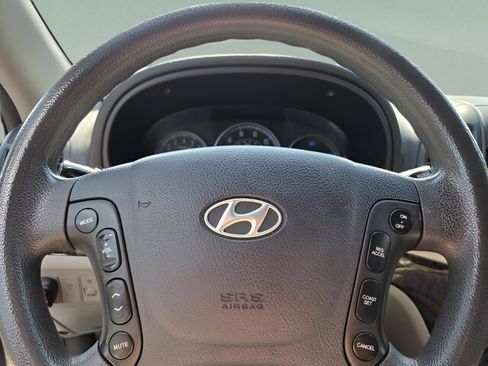 Used 2009 Hyundai Santa Fe GLS w/ Popular Equipment Pkg 2 FWD image 13