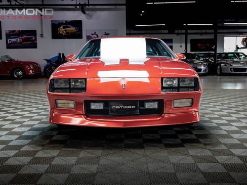 Used 1989 Chevrolet Camaro IROC-Z RWD image 27