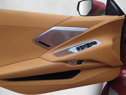 Used 2022 Chevrolet Corvette Stingray Premium Conv w/ Z51 Performance Package image 24