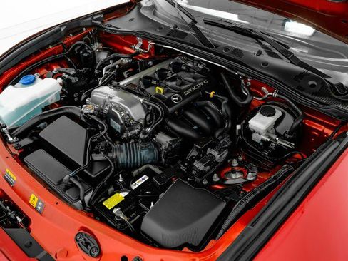 Used 2022 MAZDA MX-5 Miata RF Grand Touring image 40