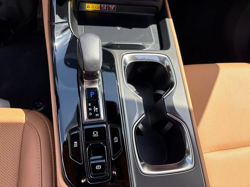 Certified 2025 Lexus NX 250 FWD w/ Accessory Package (Z1) image 16