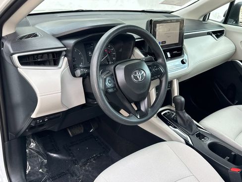 Certified 2024 Toyota Corolla Cross L image 16
