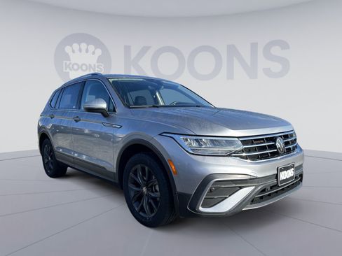 Used 2024 Volkswagen Tiguan Wolfsburg Edition image 10