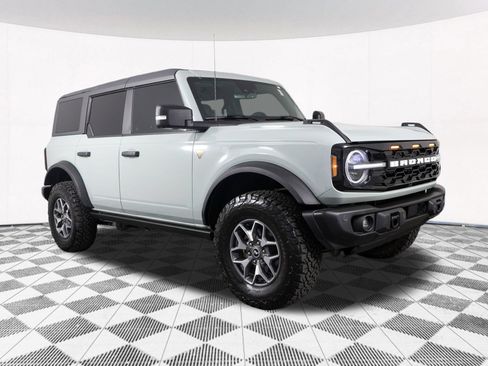 Used 2022 Ford Bronco Badlands AWD/4WD image 48