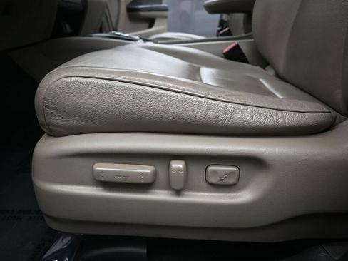 Used 2022 Honda Pilot Touring image 12