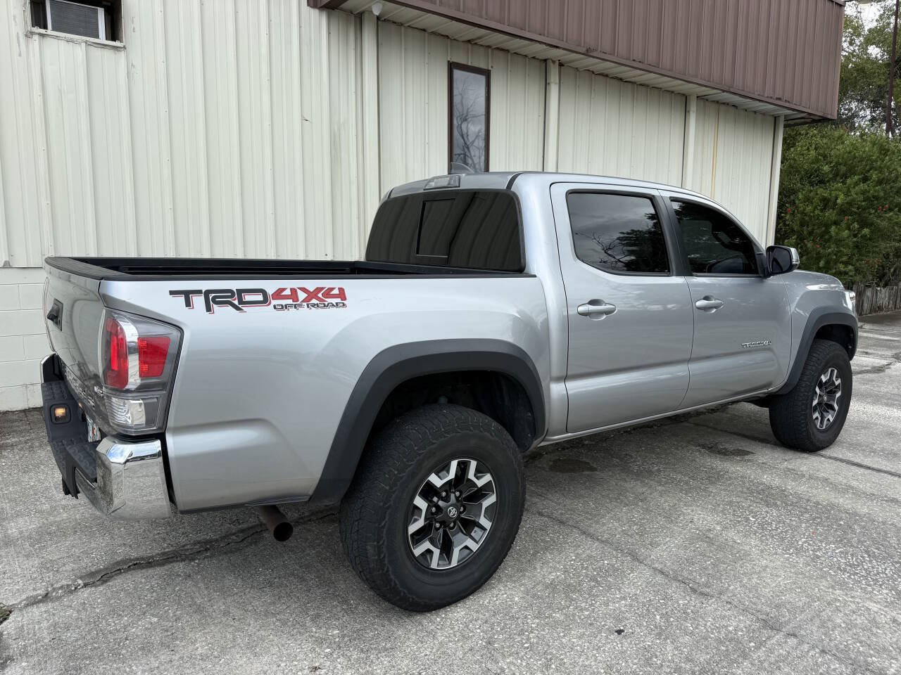 Used 2021 Toyota Tacoma TRD Off-Road AWD/4WD image 8