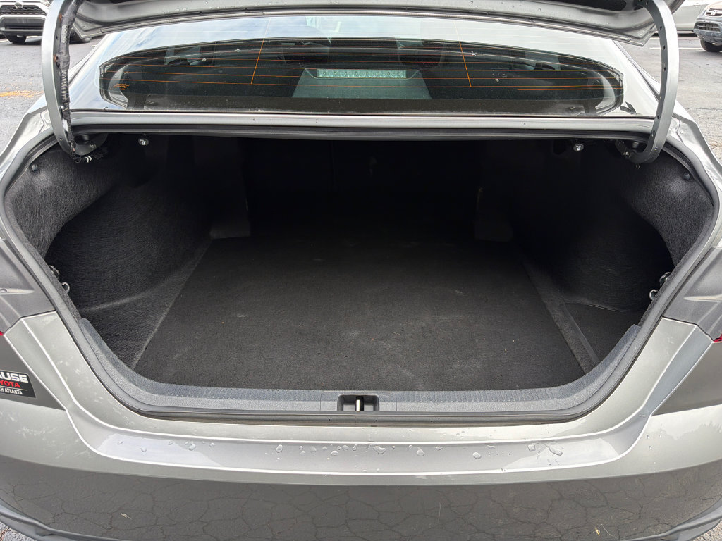 Used 2025 Toyota Camry SE FWD image 22
