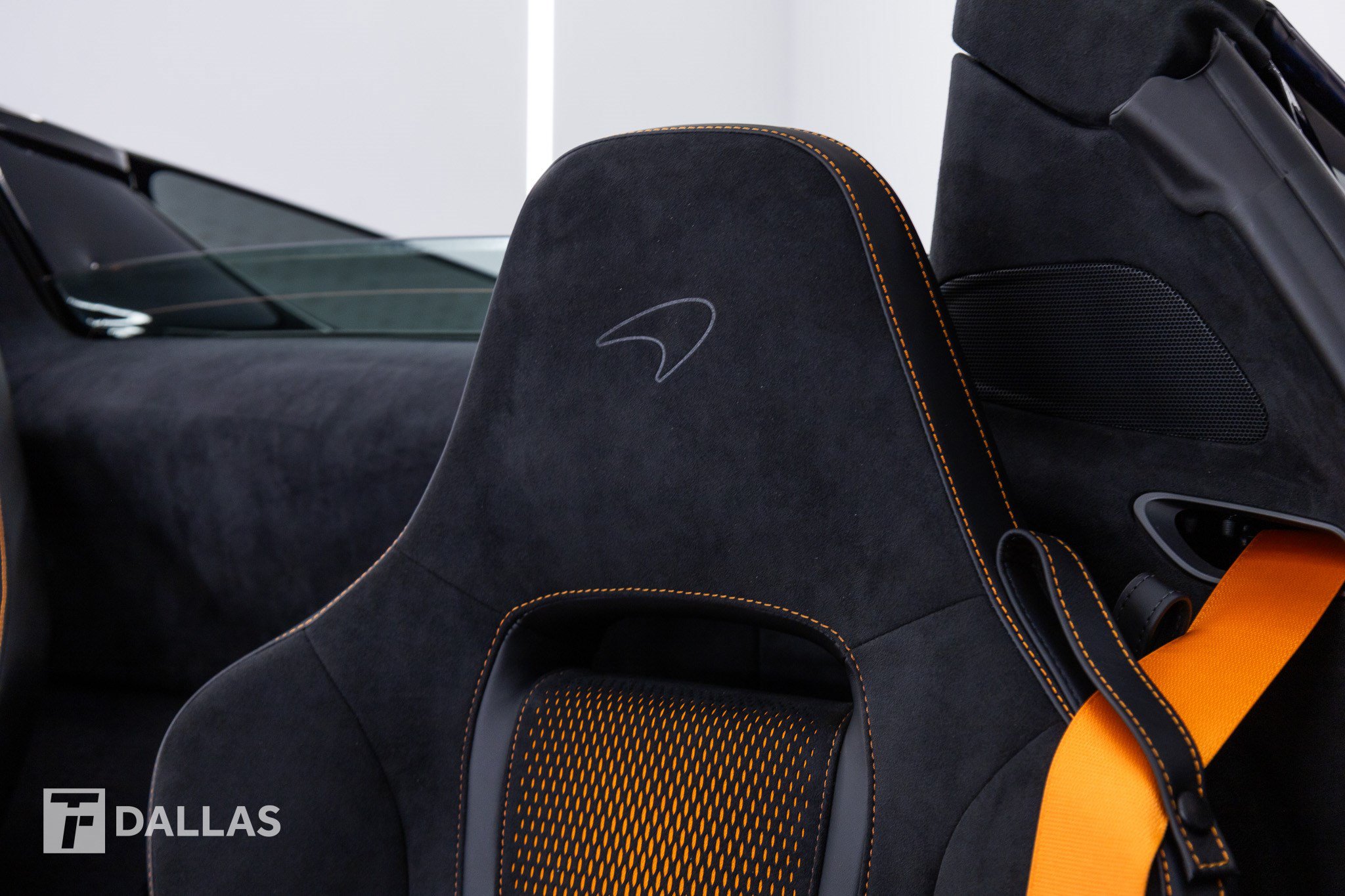 Used 2027 McLaren 750S Spider RWD image 25