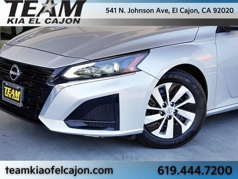 Used 2023 Nissan Altima 2.5 S FWD image 3
