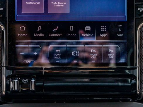 Used 2026 RAM 3500 Limited image 29