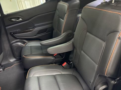 Used 2023 GMC Acadia AT4 w/ Technology Package AWD/4WD image 22