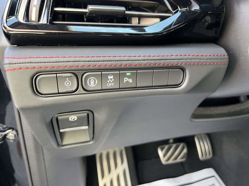 Used 2023 Acura MDX A-Spec image 19