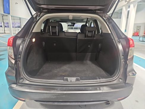 Used 2019 Honda HR-V EX image 6
