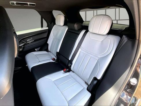 Used 2026 Land Rover Range Rover Sport Dynamic SE AWD/4WD image 26