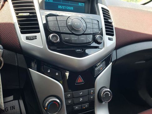 Used 2014 Chevrolet Cruze LT w/ All-Star Edition FWD image 18