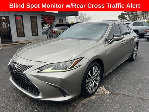 Used 2019 Lexus ES 350 w/ Premium Package FWD image 2
