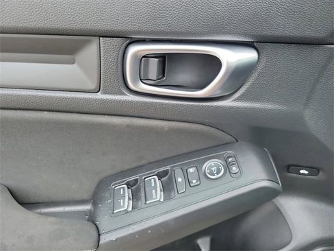 Used 2024 Honda Civic LX image 12