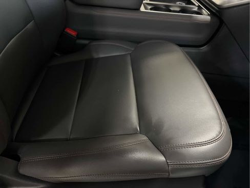Used 2025 Ford Expedition Active RWD image 46