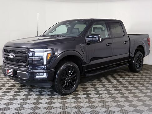 Used 2024 Ford F150 Lariat AWD/4WD image 11