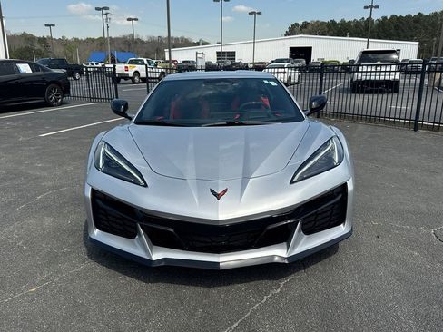 Used 2026 Chevrolet Corvette Z06 image 3