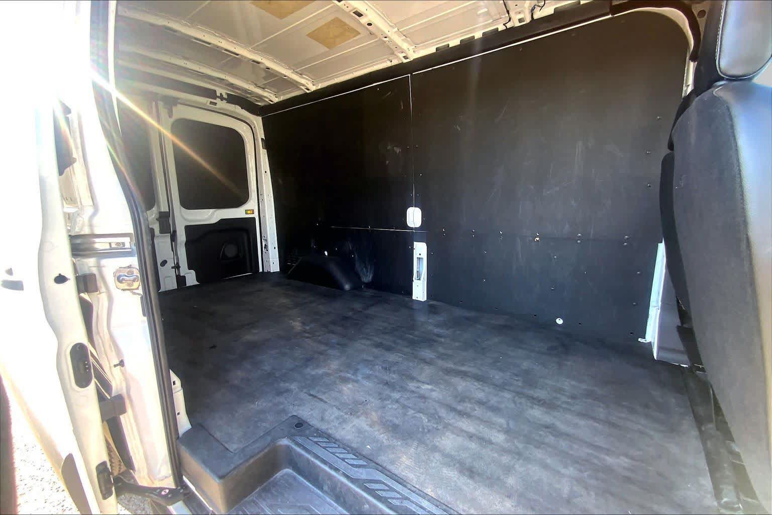 Used 2023 Ford Transit 250 Medium Roof w/ Load Area Protection Package RWD image 19