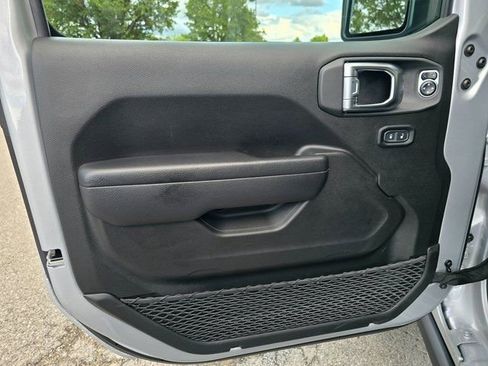 Used 2024 Jeep Wrangler Willys 4xe image 18