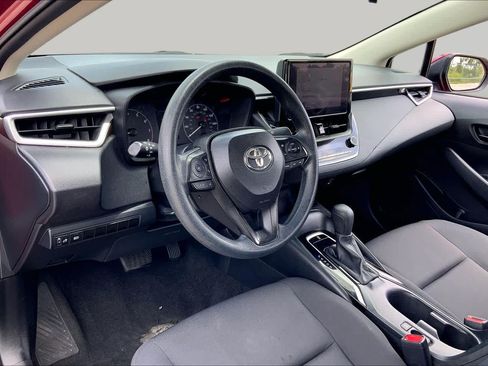 Used 2024 Toyota Corolla LE FWD image 17