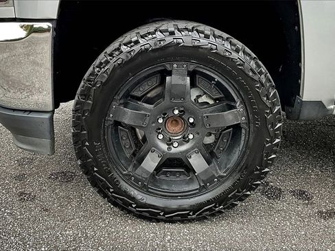 Certified 2018 Chevrolet Silverado 1500 LT image 28