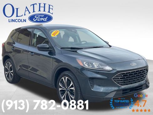 Used 2022 Ford Escape SE w/ SE Sport Appearance Package image 7