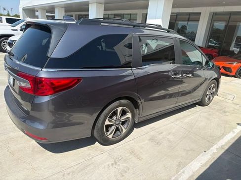 Used 2018 Honda Odyssey Touring image 21