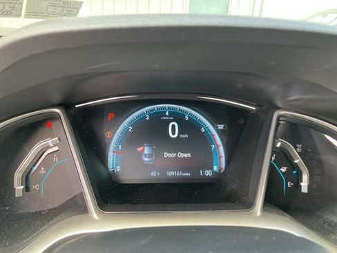 Used 2016 Honda Civic EX-L image 11
