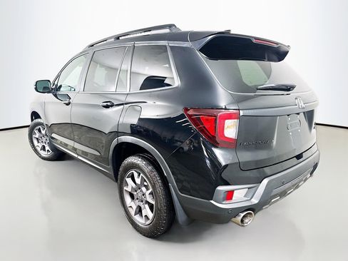 Used 2023 Honda Passport TrailSport image 5