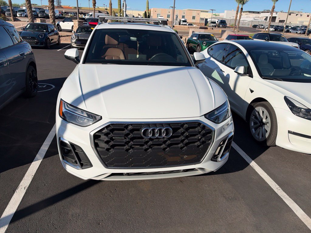 Used 2022 Audi Q5 2.0T Premium AWD/4WD image 2