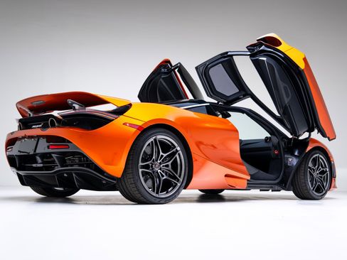 Used 2018 McLaren 720S Performance image 28