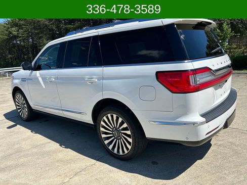 Used 2021 Lincoln Navigator Reserve w/ Luxury Package AWD/4WD image 3