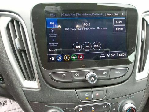 Used 2023 Chevrolet Malibu LT FWD image 14