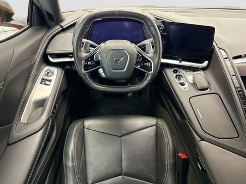 Used 2022 Chevrolet Corvette Stingray Coupe w/ 1LT RWD image 11