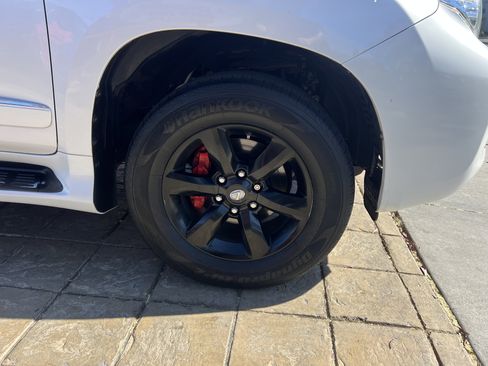 Used 2013 Lexus GX 460 GX 460 SPORT UTILITY 4D image 11