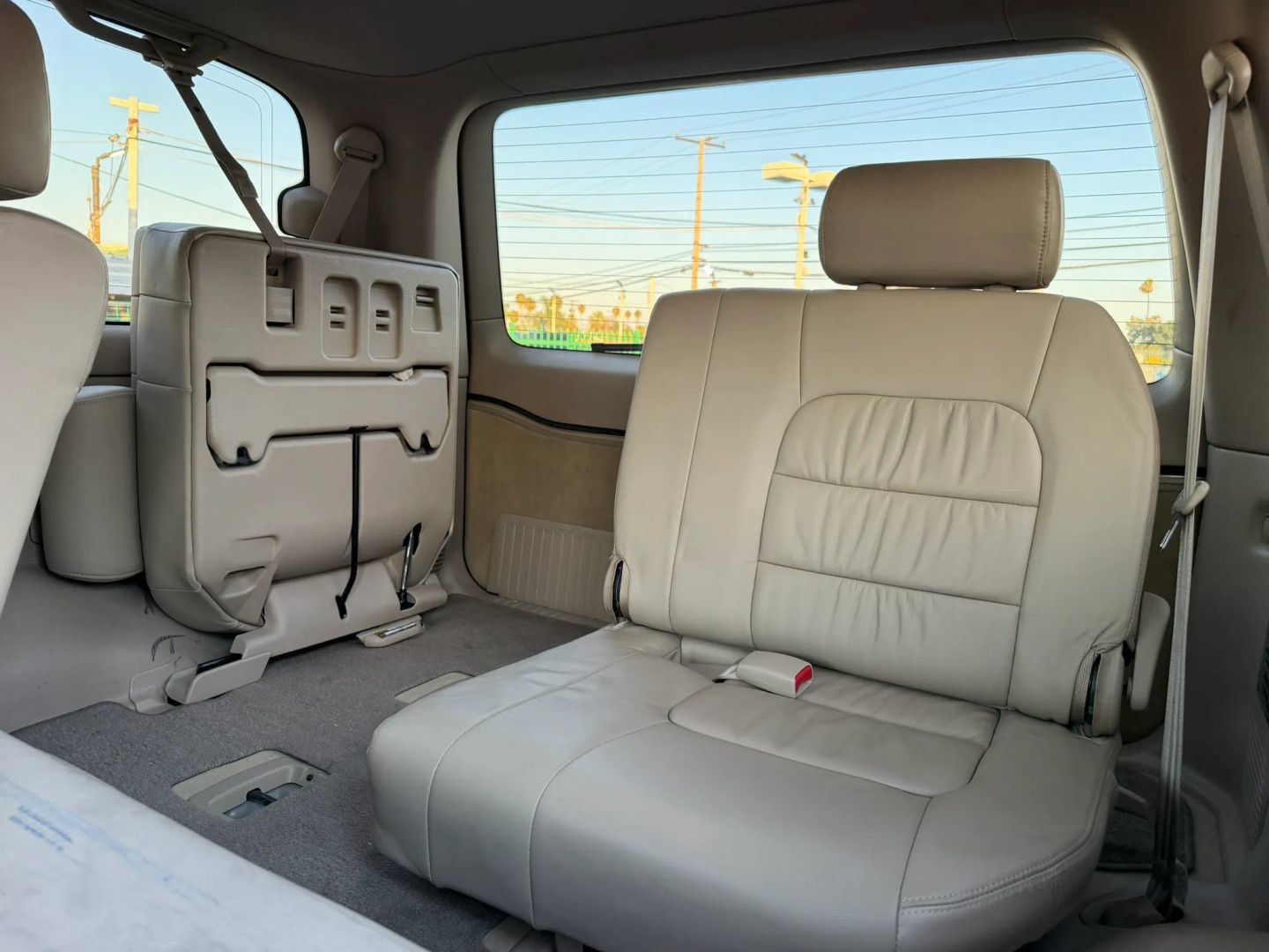 Used 2002 Lexus LX 470 4WD image 14