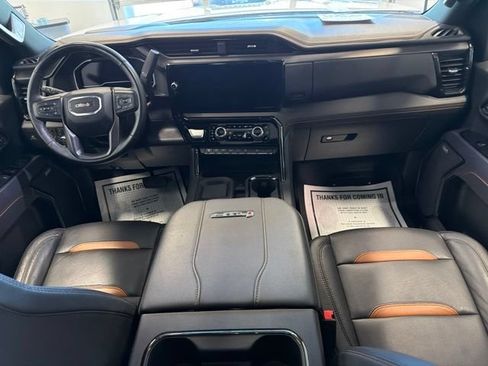 Used 2025 GMC Sierra 2500 AT4 AWD/4WD image 22