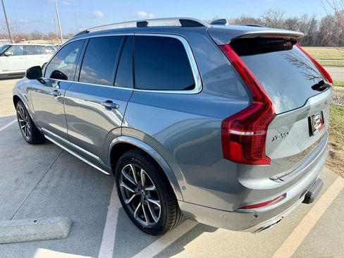 Used 2018 Volvo XC90 T6 Momentum w/ Convenience Package image 6