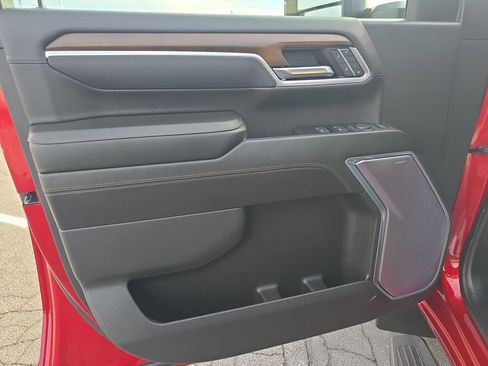 Certified 2025 Chevrolet Silverado 3500 High Country image 47