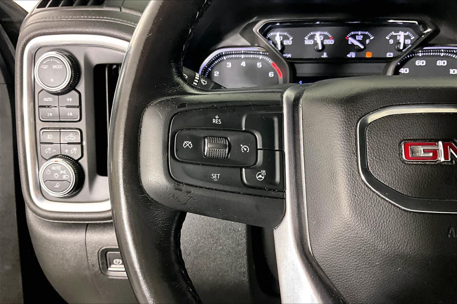 Used 2022 GMC Sierra 1500 SLT AWD/4WD image 22