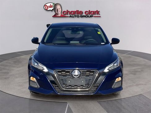 Used 2022 Nissan Altima 2.5 SR image 8