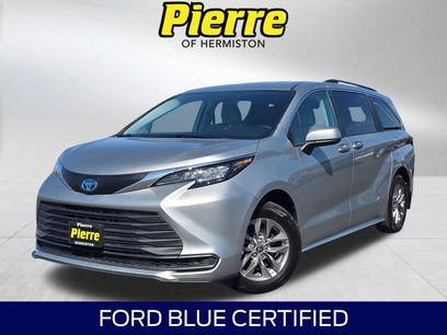 Used 2024 Toyota Sienna LE
