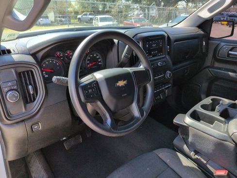 Used 2024 Chevrolet Silverado 1500 Custom w/ Turbomax Blackout Package image 25