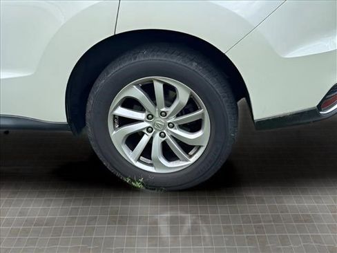 Used 2017 Acura RDX AWD image 8