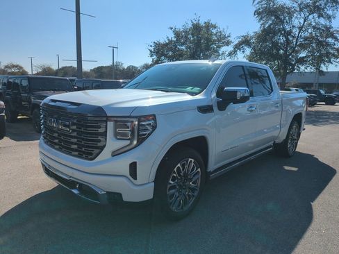 Used 2024 GMC Sierra 1500 Denali Ultimate image 10
