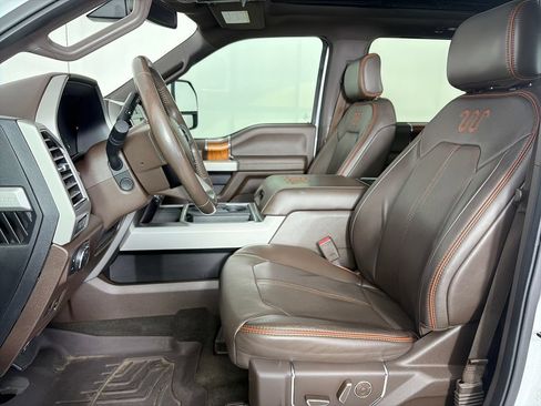 Used 2017 Ford F250 King Ranch w/ King Ranch Ultimate Package AWD/4WD image 11