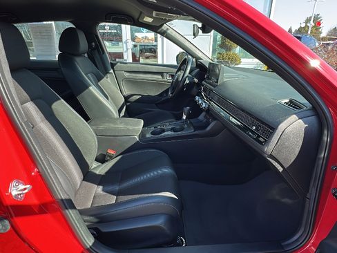 Used 2023 Honda Civic Sport image 23